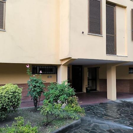 Chez Elisa Zona Sobborghi Monza Brianza , Italia Apartamento Exterior foto
